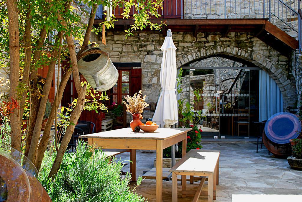 Maison d'hôtes Vavla Rustic Retreat Extérieur photo